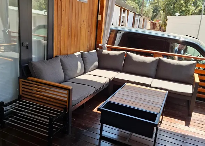 Mobile Naj Vakantiehuis Biograd Na Moru